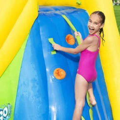 Aire De Jeux Avec Toboggan, Pataugeoire Et Canon à Eau Bestway Mont Splashmore 15 Aire De Jeux Avec Toboggan, Pataugeoire Et Canon à Eau Bestway Mont Splashmore -Jardin Meubles Magasin aire jeux bestway mont splashmore 53345 5