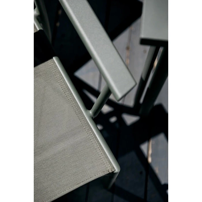 Fauteuil De Jardin Empilable FERMOB Costa - Piment 6 Fauteuil De Jardin Empilable FERMOB Costa - Piment – Image 4