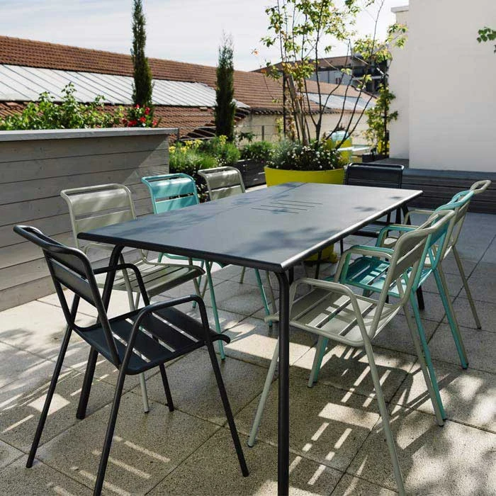 Table De Jardin 8 Personnes FERMOB Monceau 194 X 94 Cm - Carbone 4 Table De Jardin 8 Personnes FERMOB Monceau 194 X 94 Cm - Carbone – Image 2