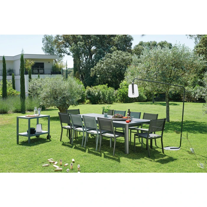 Table De Jardin 10 Personnes Avec 2 Rallonges FERMOB Oléron 155 / 255 X 100 Cm - Carbone 11 Table De Jardin 10 Personnes Avec 2 Rallonges FERMOB Oléron 155 / 255 X 100 Cm - Carbone – Image 9